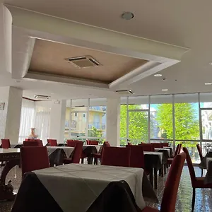 Hotel Fellini ***